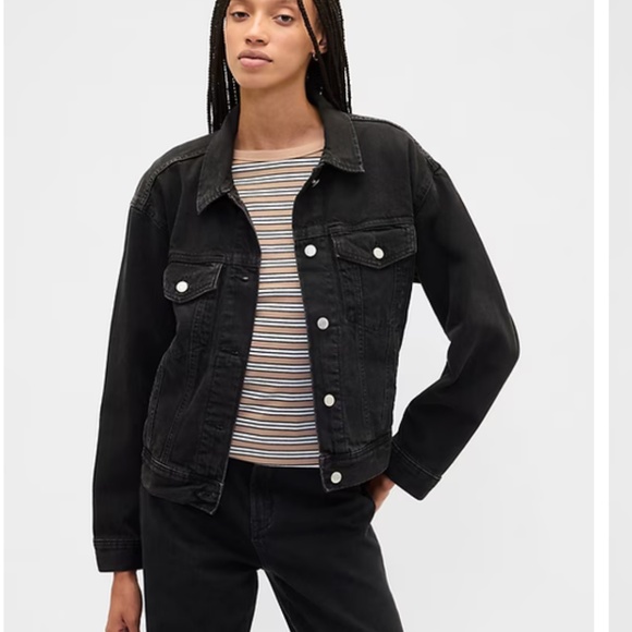 GAP Women’s Icon Denim Jacket – Size Medium – Black – EUC - Picture 4 of 9